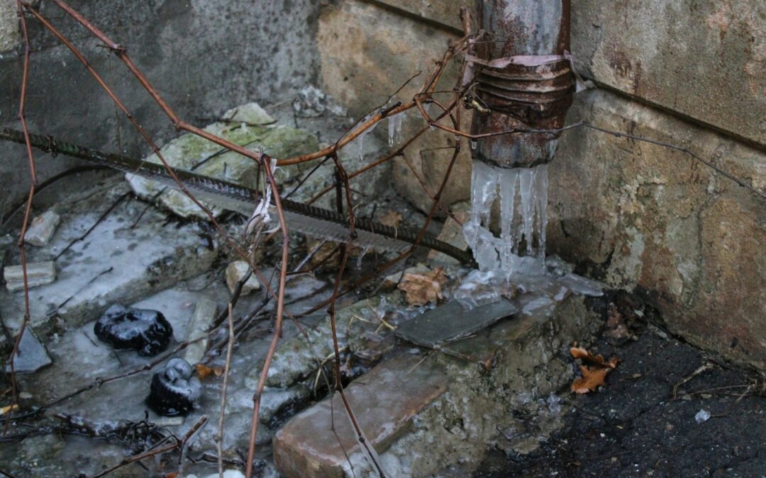 A frozen pipe before getting a 24/7 emergency plumber in Eagan